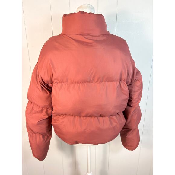 Fabletics Wander Cropped Puffer Jacket Coat Womens XS Cherry Mocha - Picture 3 of 7
